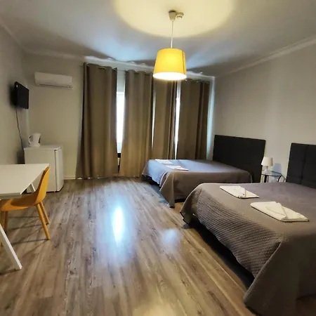 Residencial Centro Comercial Avenida Bragashopping Guest house
