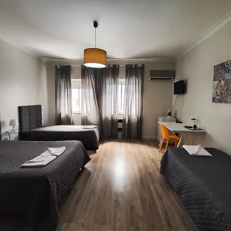 Residencial Centro Comercial Avenida Bragashopping Guest house Braga