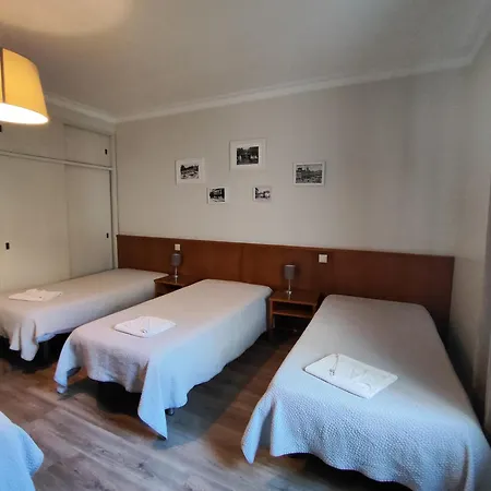 Residencial Centro Comercial Avenida Bragashopping ブラガ