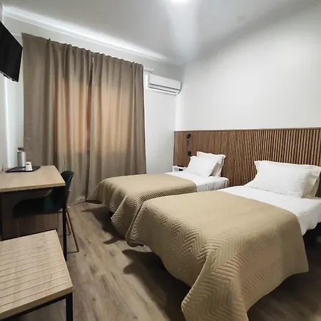 Residencial Centro Comercial Avenida Bragashopping 2*