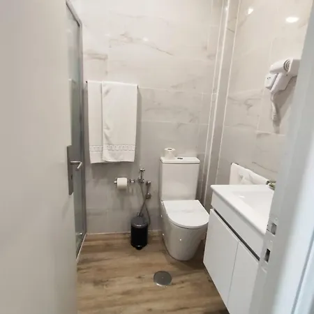 Residencial Centro Comercial Avenida Bragashopping ブラガ